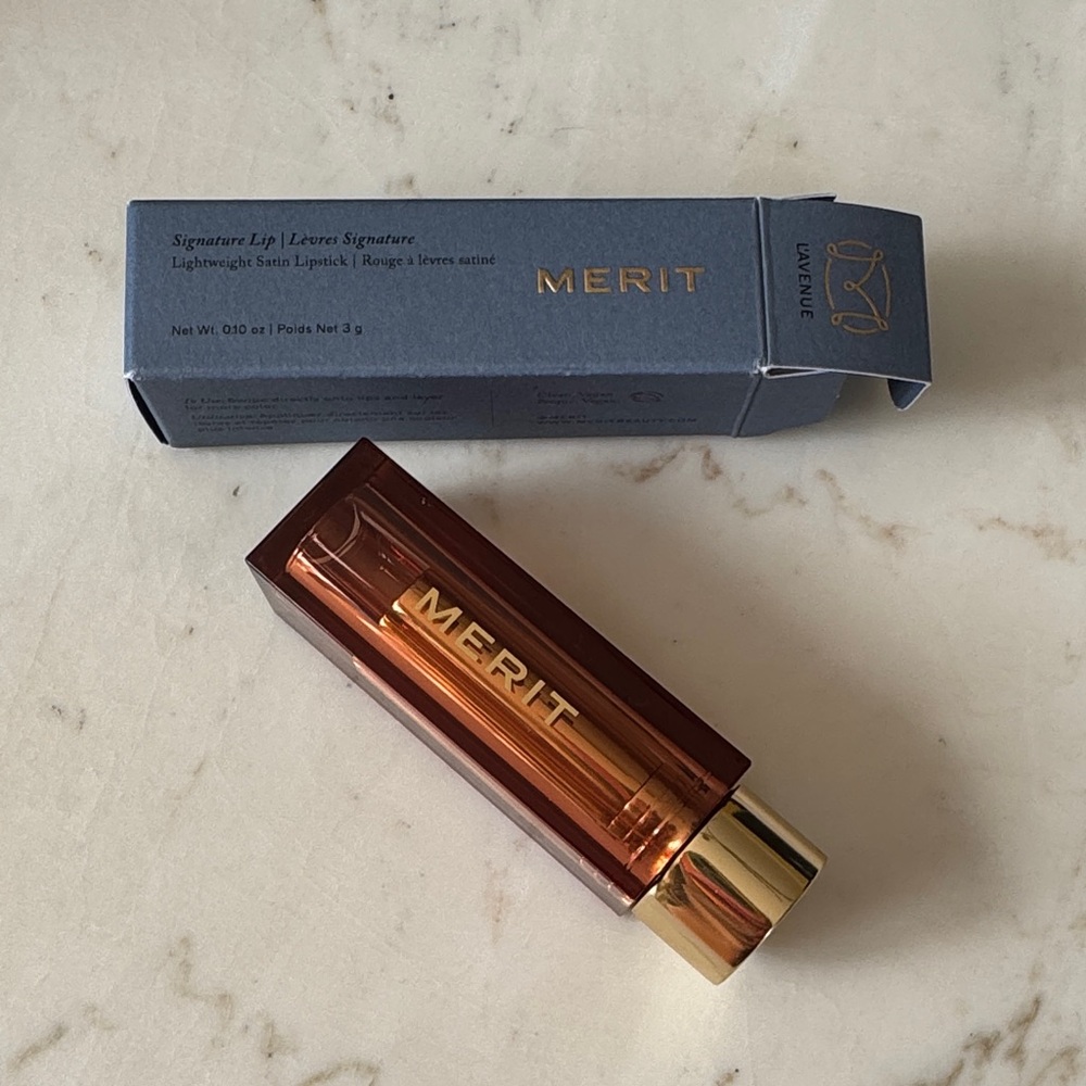 MERIT Signature Lipstick in L’Avenue - Lightweight Satin Finish